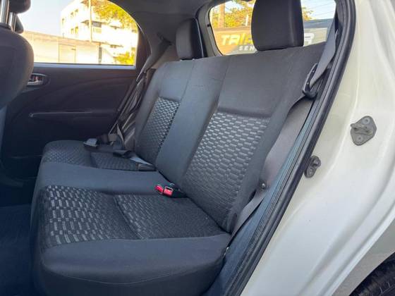 TOYOTA ETIOS 1.5 XS 16V FLEX 4P MANUAL TOYOTA ETIOS 1.5 XS 16V FLEX 4P MANUAL